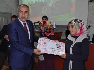 Kadın besicilere süt hijyeni sertifikaları verildi