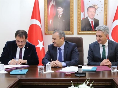 “İşsizsen Gel Bakalım , Seni Bekliyor Tarım”