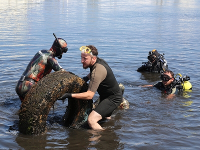 Balıkçı barınaklarında dip temizliği yapıldı