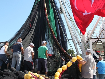 Denizlerde av sezonu başladı, denetimler arttı