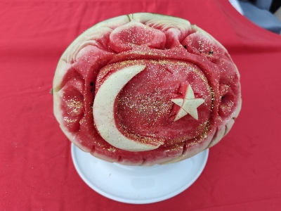 Diyarbakır’da karpuza tanıtım mısıra tarla günü