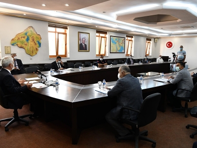 Isparta’da elma hasat sezonu başladı