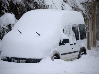 Kar yağışı yurdu etkisi altına aldı