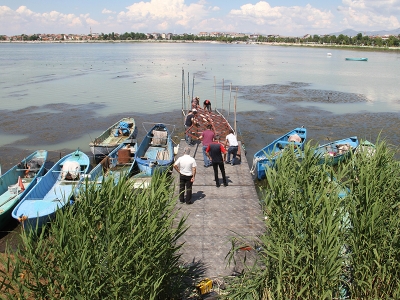 Beyşehir Gölü’nde balıkçılar, yeni av sezonuna hazırlanıyor