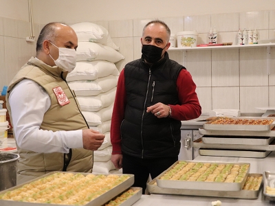 Ekipler Ramazan’da da güvenilir gıda için denetimde