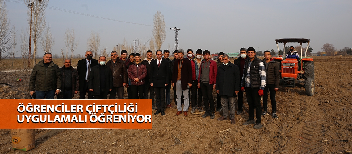 Öğrenciler çiftçiliği uygulamalı öğreniyor