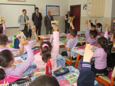 6 milyon öğrenciye 4 bin 200 ton kuru üzüm dağıtılacak